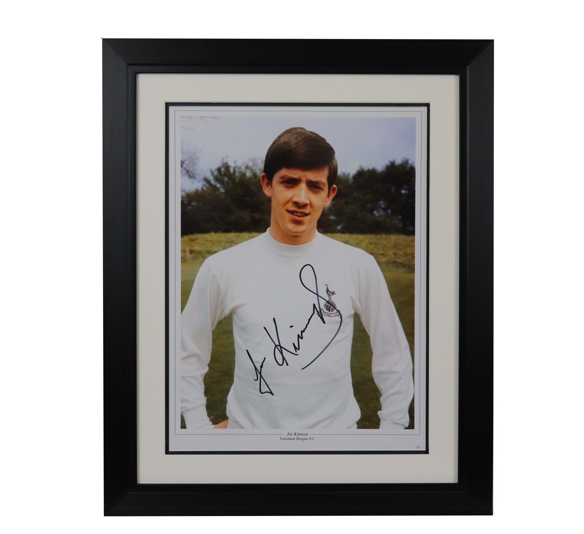 Joe Kinnear signed photo - Memorabilia Framers Shop